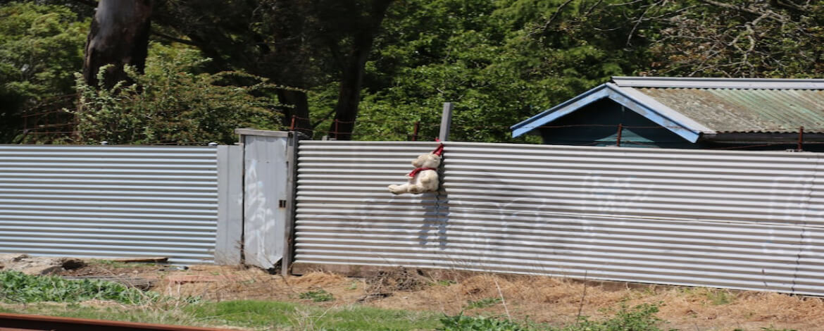 What Is the Cheapest Option for Fencing?